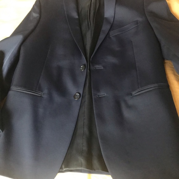 Michael Kors suits boy 14/16y excellent condition